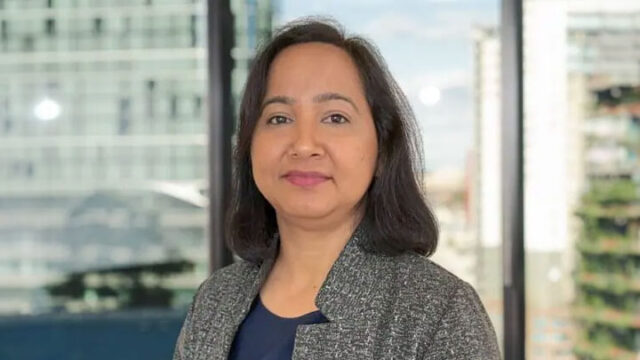 Headshot of Reena Hora