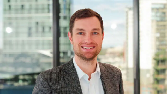 Headshot of Tom Agar